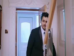 Pattam Poochi Kaalam