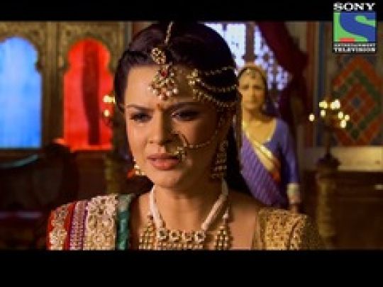 Rani Bhatiyani shows her evil side