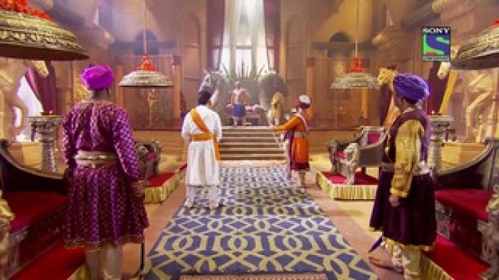 Badshah attacks on Ajab from backside