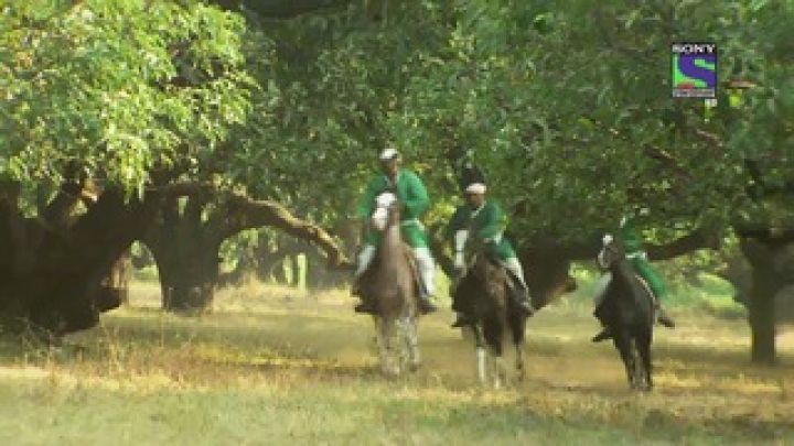 Pratap and Chetak kill all the soldiers one by one