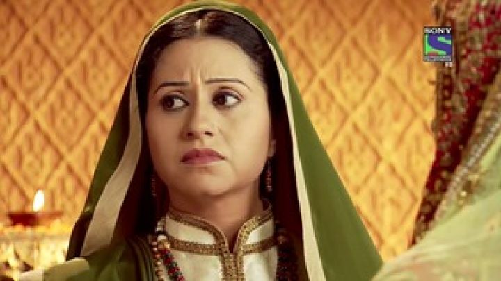 Ajabde Gets The Message Of A Revolt