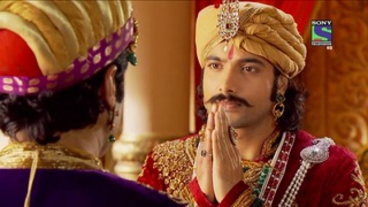 Ranaji Searches For The Criminal In Palace