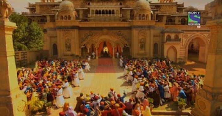 Akbar kills Rana Uday Singh