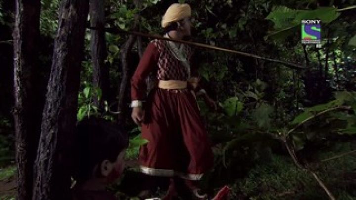 Pratap Gets Trapped In The Jungle