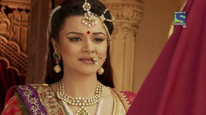 Grand Welcome Of Rani Jaivantabai & Pratap in Mewar's Palace