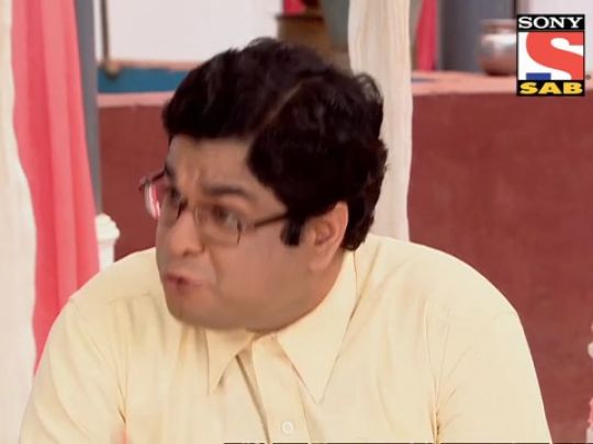 Bua forces Gaumukh to cancel their movie plan