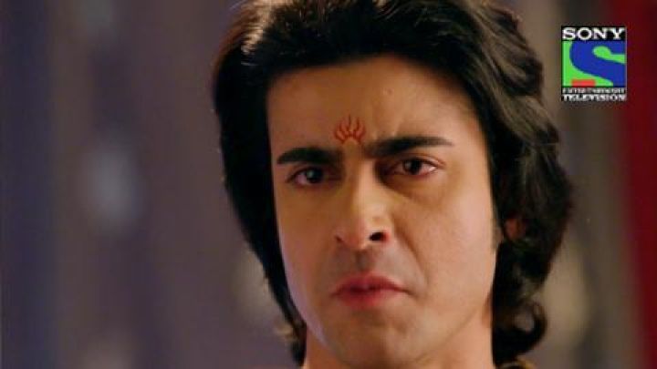 Vrishasen saves Duryodhan's life