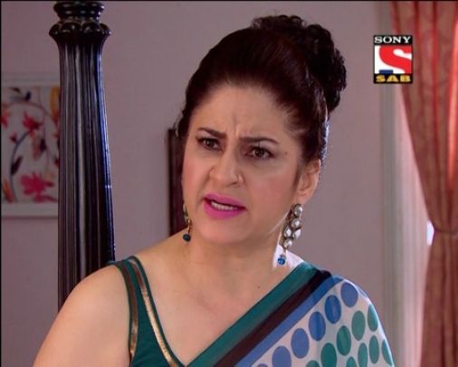 What's The Reason Behind Koel And Mayuri's Fight?