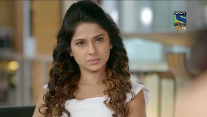 Maya Terminates Arjun From Work