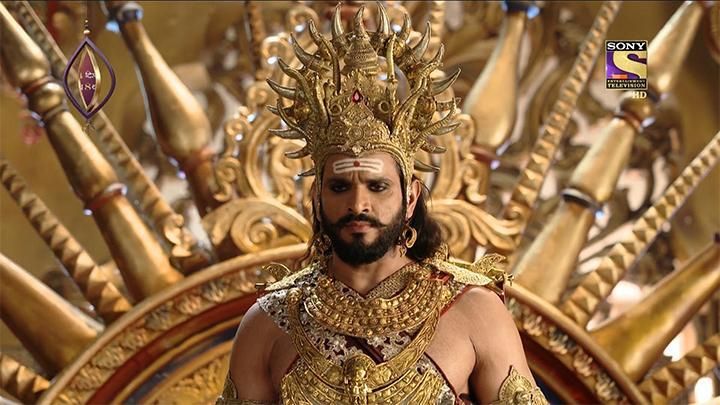 Lakshman Shoots An Arrow Towards Meghnad