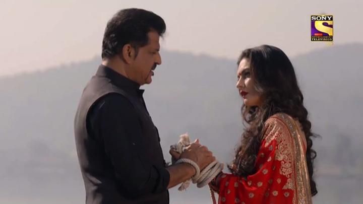 Ashwin Throws Jhanvi Off A Bridge
