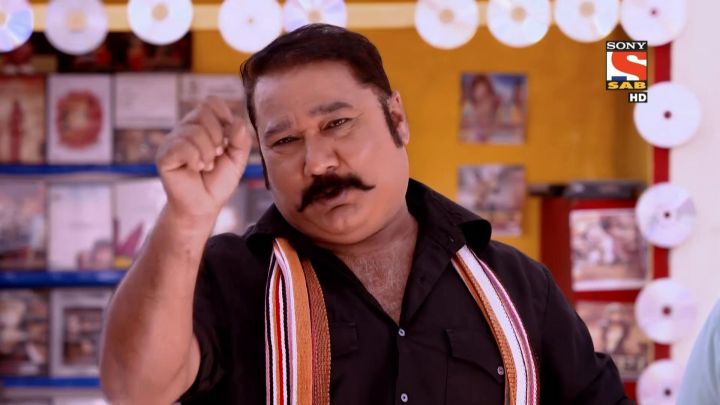 Ghotak Offers Food To Balwan