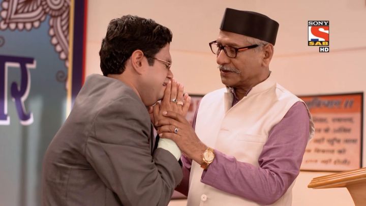 Gomukh Refuses To Accept Award