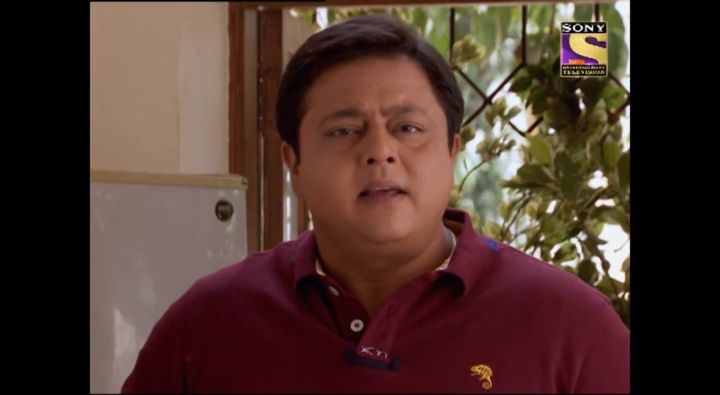 Nidhi Speaks To Baba