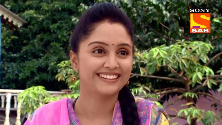 A Thief Enters Lapataganj