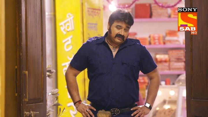 Pinky Ji Gets A Beating