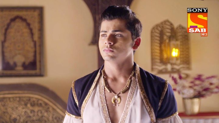 Aladdin Prepares His Team