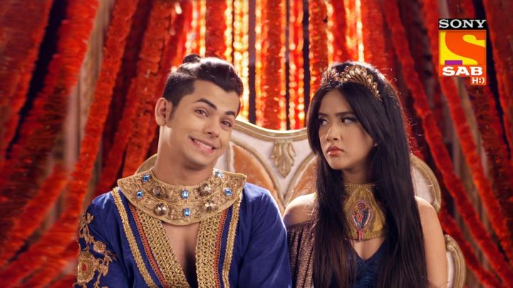 Sultanas Mehendi Ceremony With Aladdin