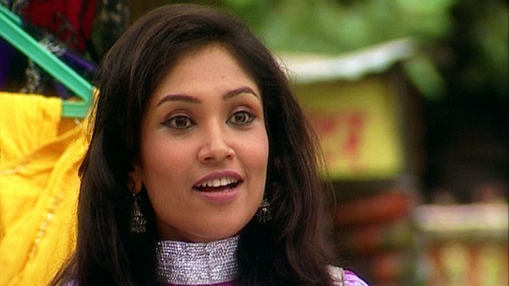 Chaturvedi's Apologize To Rekha