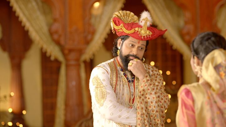 Malhar Praises Ahilya