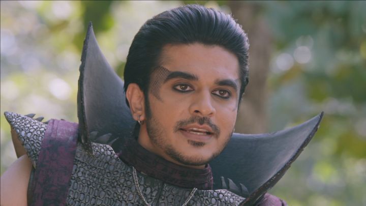 Ray Creates A Magical Ant