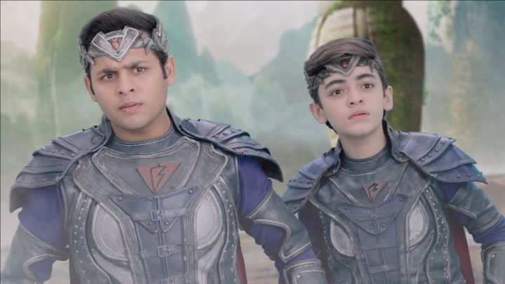 A Mid-Air Crisis For The Baalveers