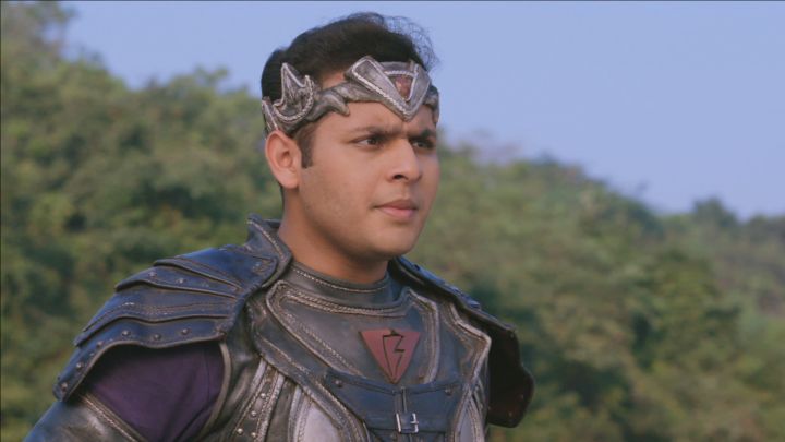 Calm The Mother Elephant, Debu