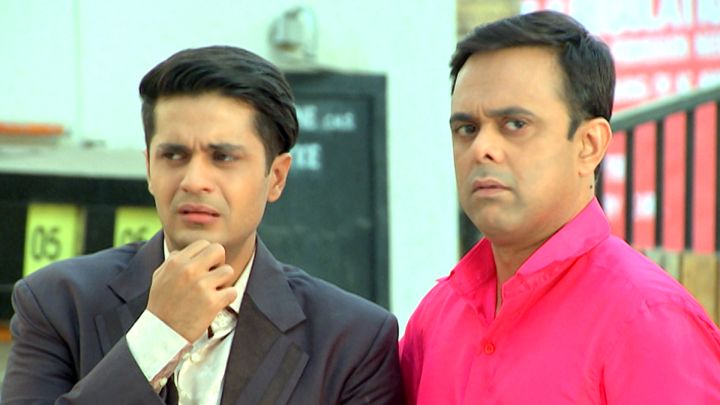 Anna Returns The Ring