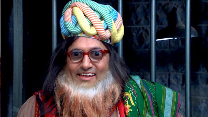 Vasant,Ojha,Hemant and Sharad Are Put Into Lockup