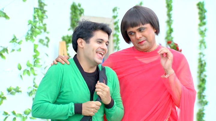 Vasant as Professor Premi