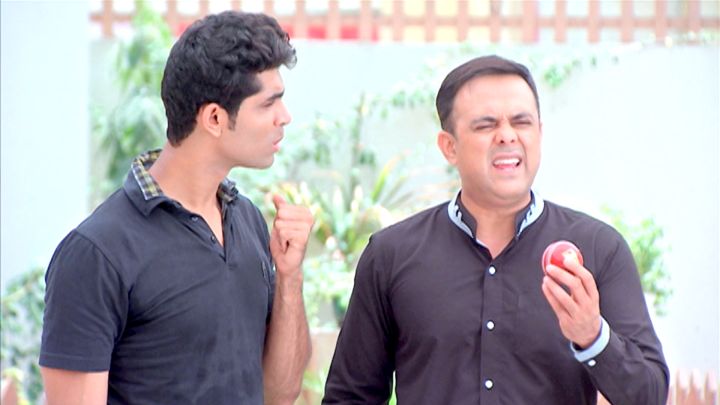 Emraan Hashmi in Sunshine Colony