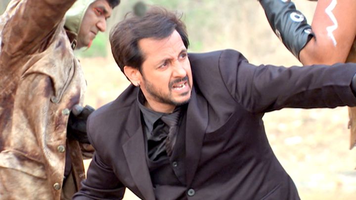 Vasant Agrees To Repair Supernatural Device