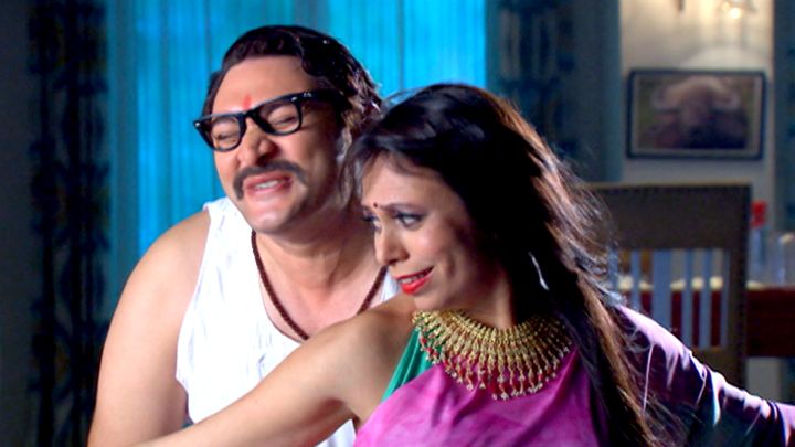 Daulatram Plans To Marry Lakshmi