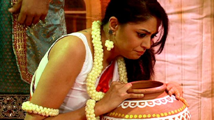 Bhola As Akbar And Chautala As Shakuntala