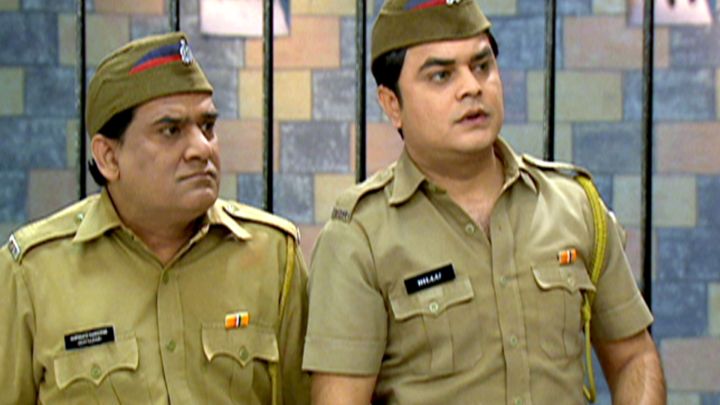 Commissioner Confesses To Clicking A Selfie With Joker