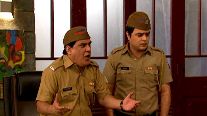 Gopi Tells Billu To Befriend Hasina