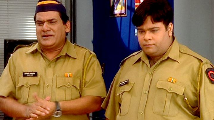 Gulgule Eats Aaryan's Tiffin