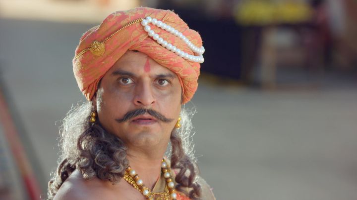 Chandradhar Wants To Meet Saha