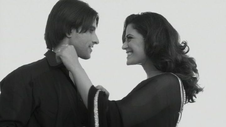 Jassi Attends Armaan's Party