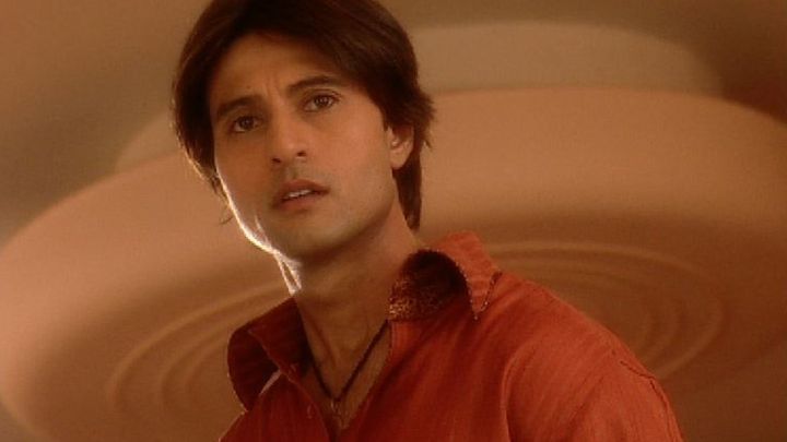 Nandu To Leave Gulmohar