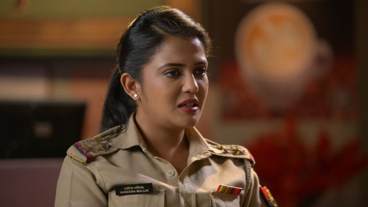 Maddam Sir Meets A Psychologist