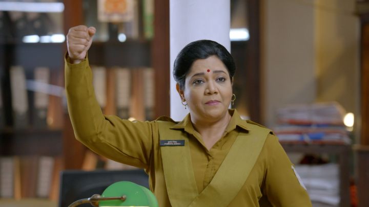 Pushpa's Maid Mission