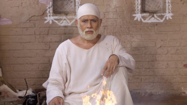 Sai's Miracles Save His Devotees