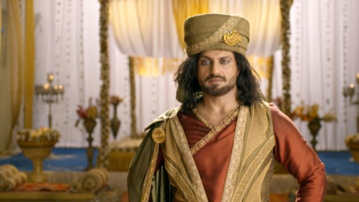 Ali's Grand Entry In Baghdad