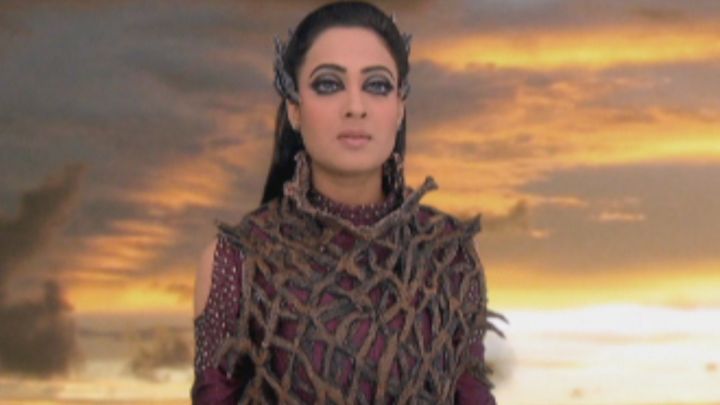 New Teacher In School