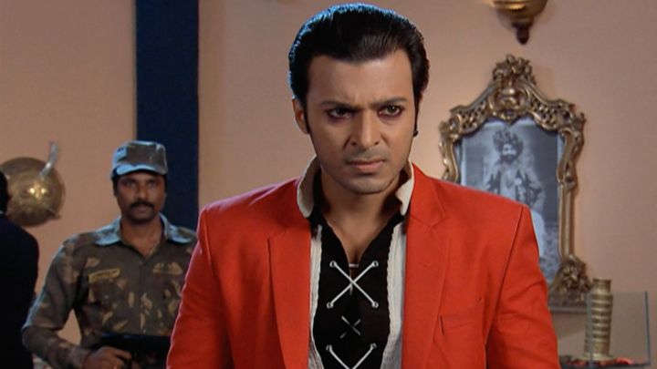 The Ring And The Museum