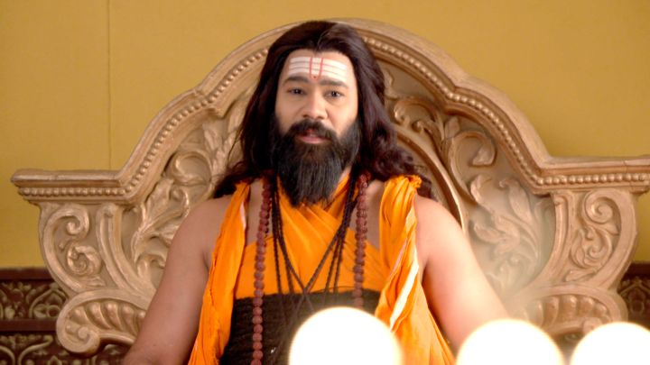 Machindranath Getting Introduced To Royalty