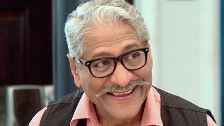 Kesri Narayan Shouts At Billo Bua