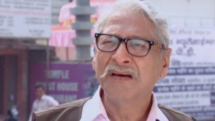 Gadhaprasad Runs Away