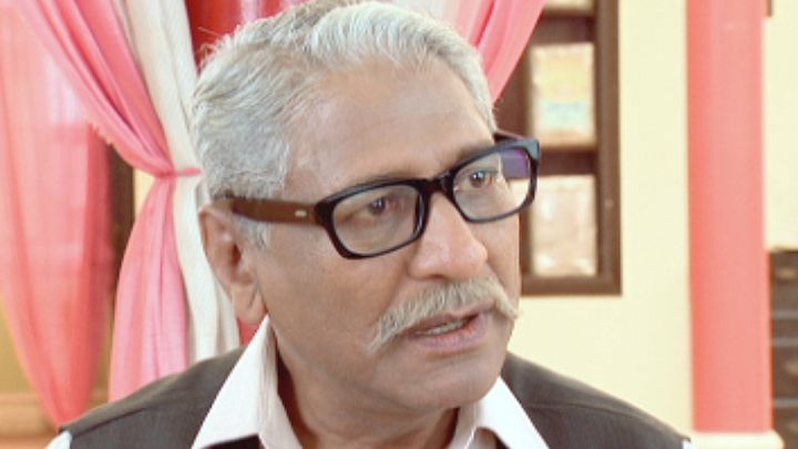 Kesri Narayan Signs The Agreement